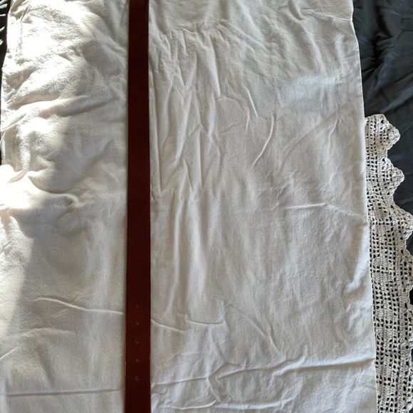 Ladies Genuine Leather Belt - Picture 3 of 4